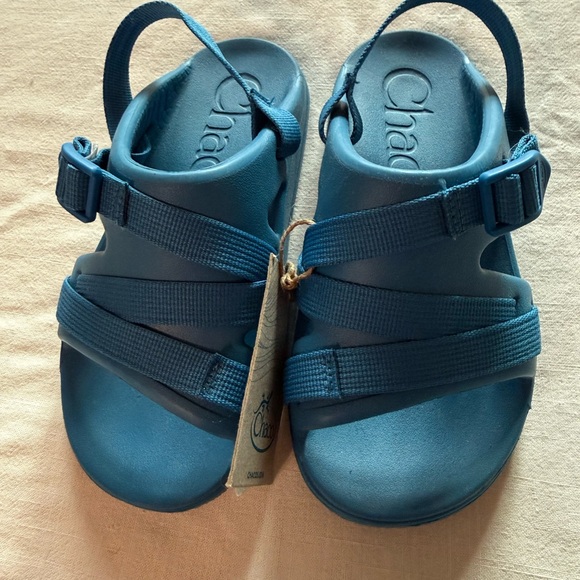 Chaco Other - NWT Chaco Kids Blue Strappy Sport Sandals size 2